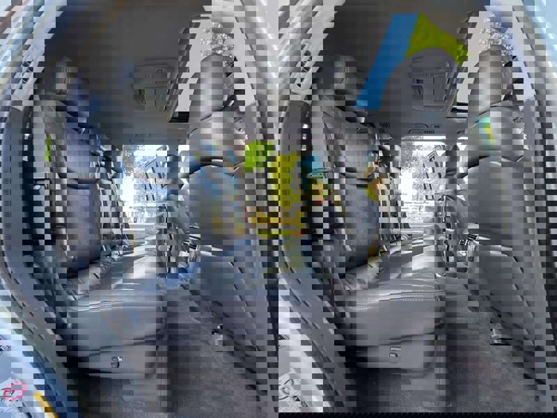 Used 2009 Lexus LX 570 4WD image 58