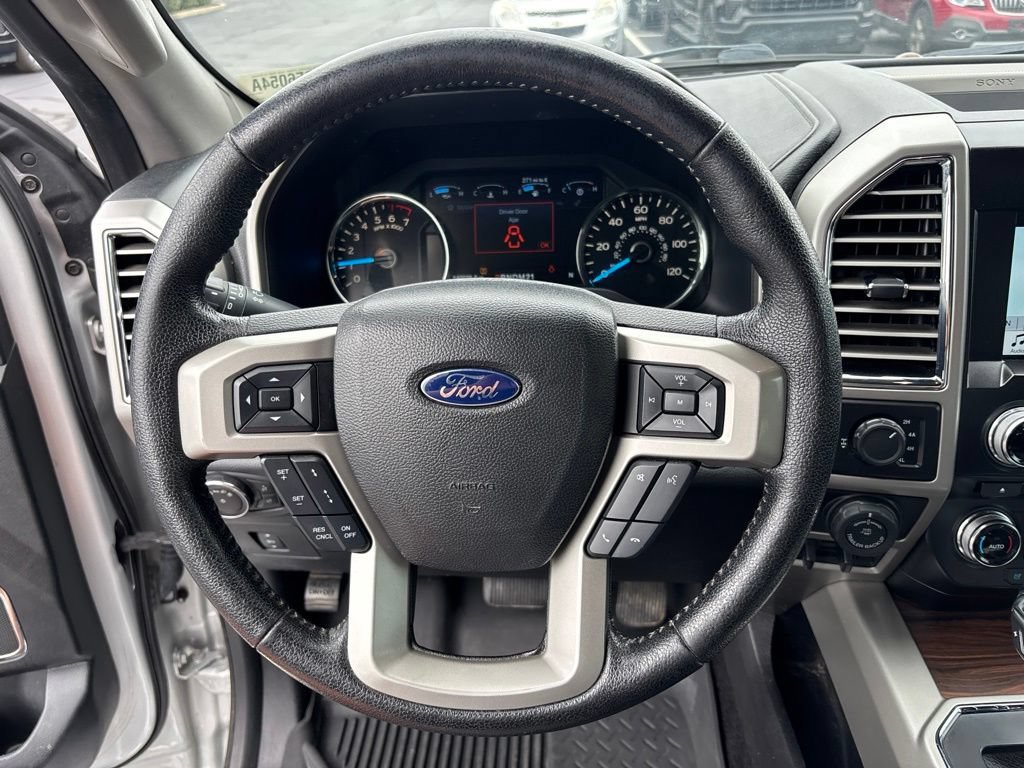 Used 2016 Ford F150 Lariat w/ Equipment Group 502A Luxury AWD/4WD image 17