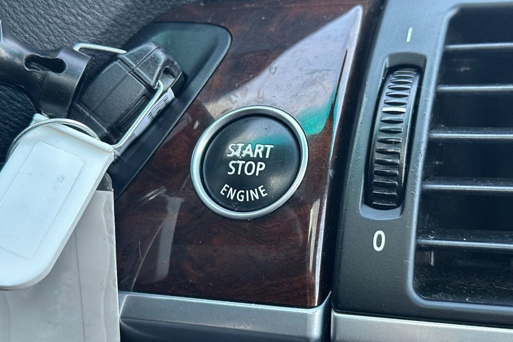 Used 2008 BMW X5 3.0si image 23