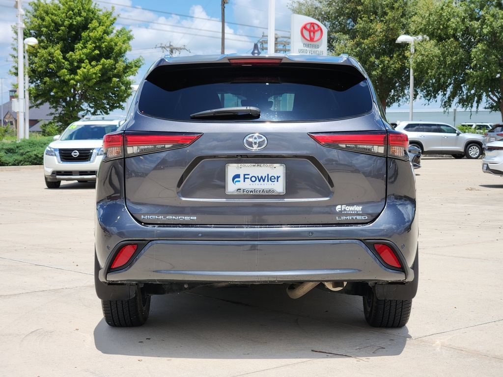 Certified 2020 Toyota Highlander Limited FWD image 6