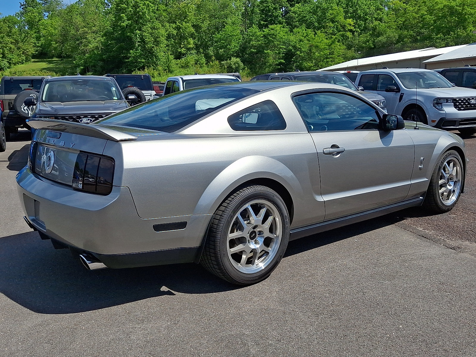Used 2008 Ford Mustang Shelby GT500 RWD image 11