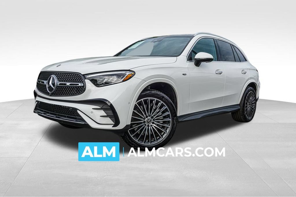 Used 2025 Mercedes-Benz GLC 350e 4MATIC image 1