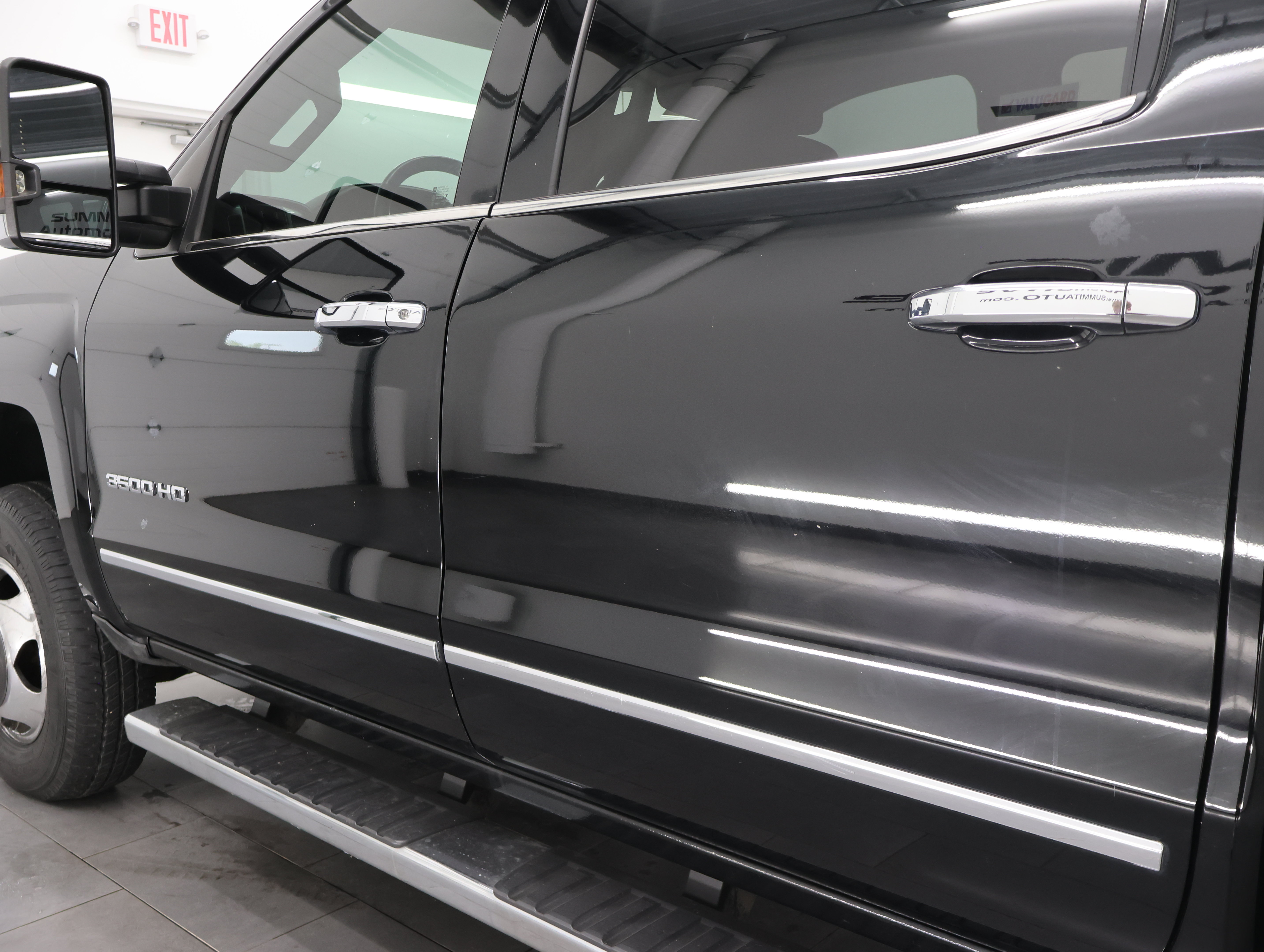 Used 2017 Chevrolet Silverado 3500 LTZ w/ Duramax Plus Package AWD/4WD image 32