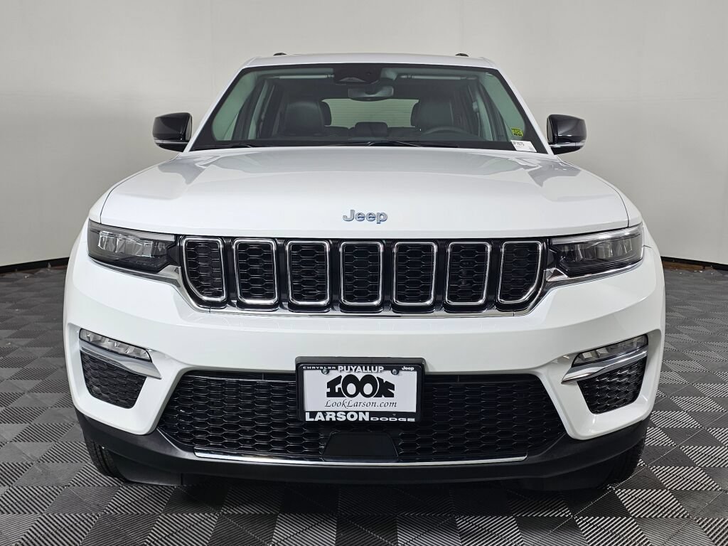Used 2023 Jeep Grand Cherokee 4WD 4xe image 8