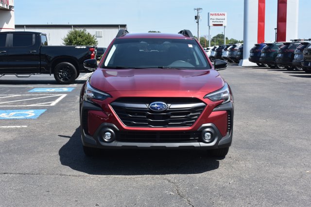 Used 2024 Subaru Outback Premium AWD/4WD image 2