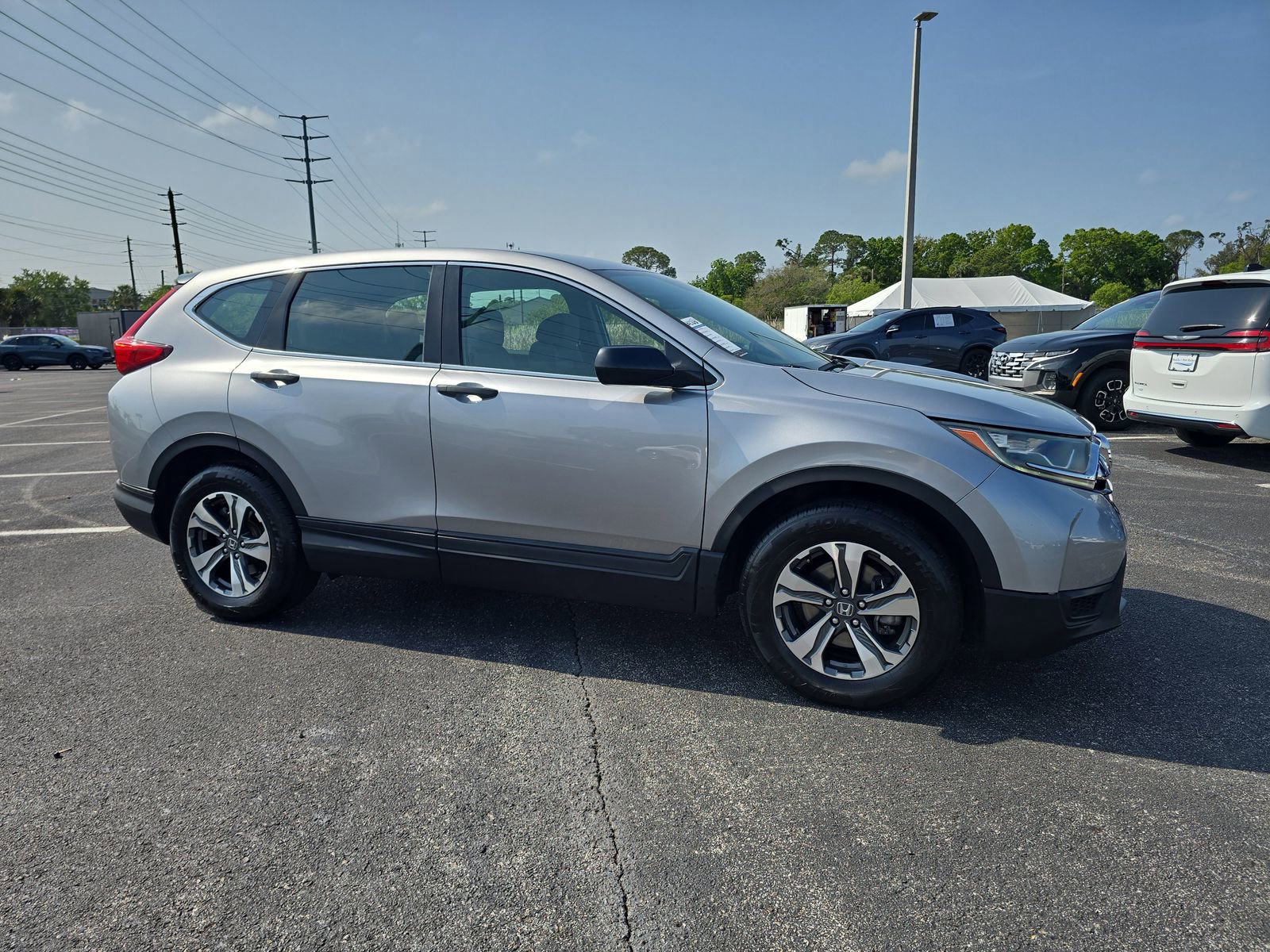 Used 2019 Honda CR-V LX image 2