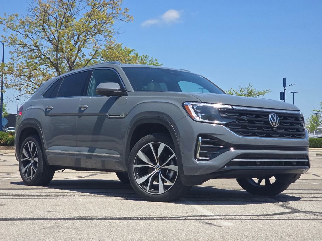 Used 2025 Volkswagen Atlas Cross Sport SEL Premium R-Line AWD/4WD image 2