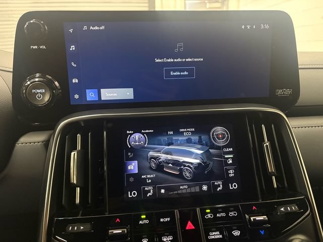New 2026 Lexus LX 700h Luxury AWD/4WD image 22
