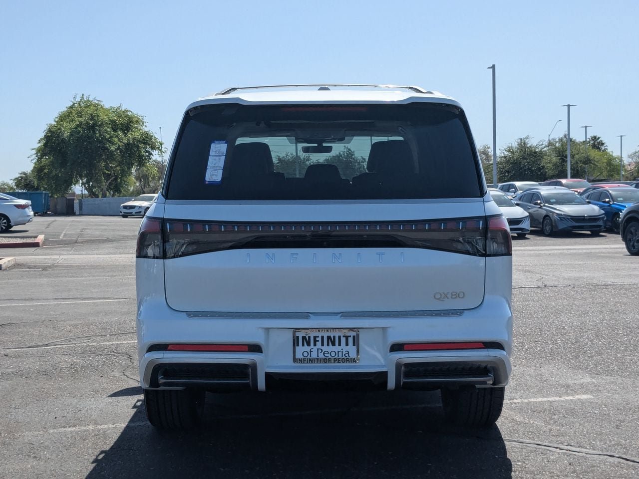 Certified 2026 INFINITI QX80 Luxe RWD image 4