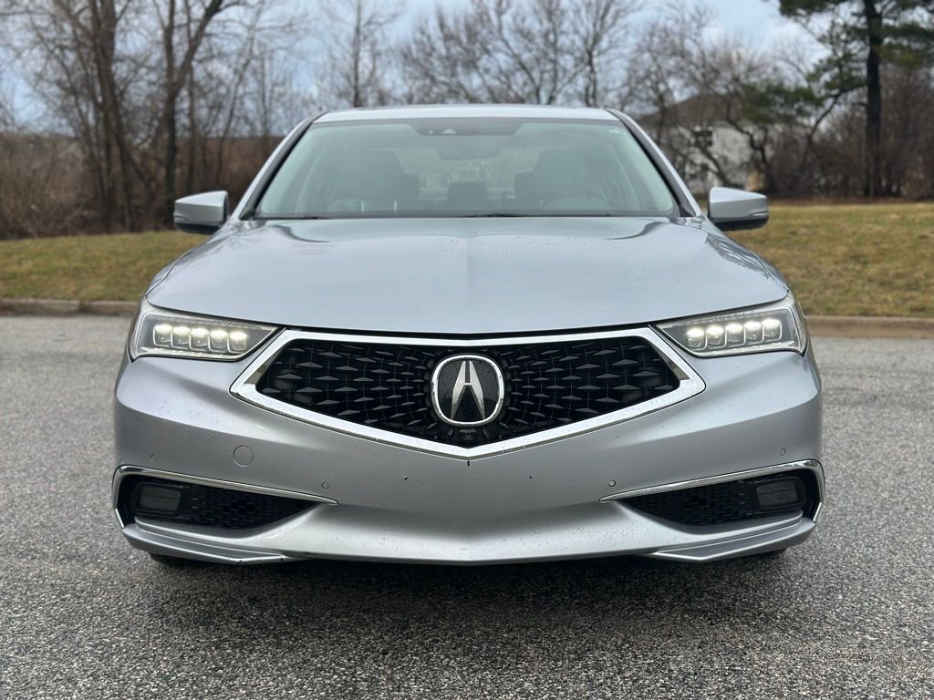 Used 2018 Acura TLX V6 w/ Advance Package image 2