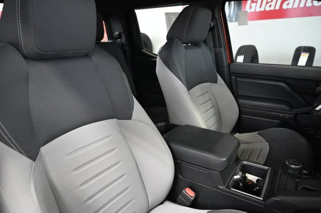 Used 2025 Toyota Tacoma TRD Sport AWD/4WD image 10