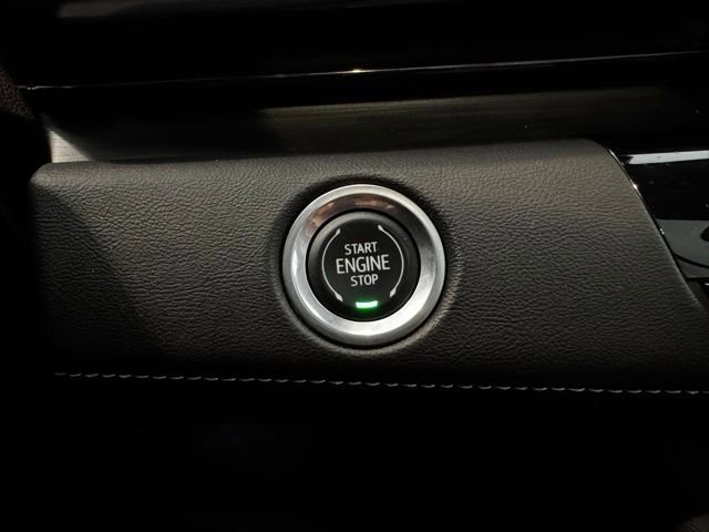 Used 2021 Cadillac Escalade Sport w/ Driver Assist Tech Package image 38