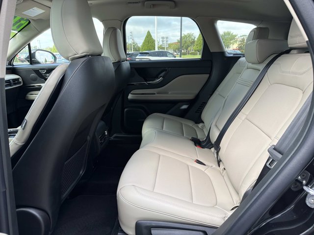 New 2025 Lincoln Corsair Grand Touring w/ Equipment Group 301A AWD/4WD image 16