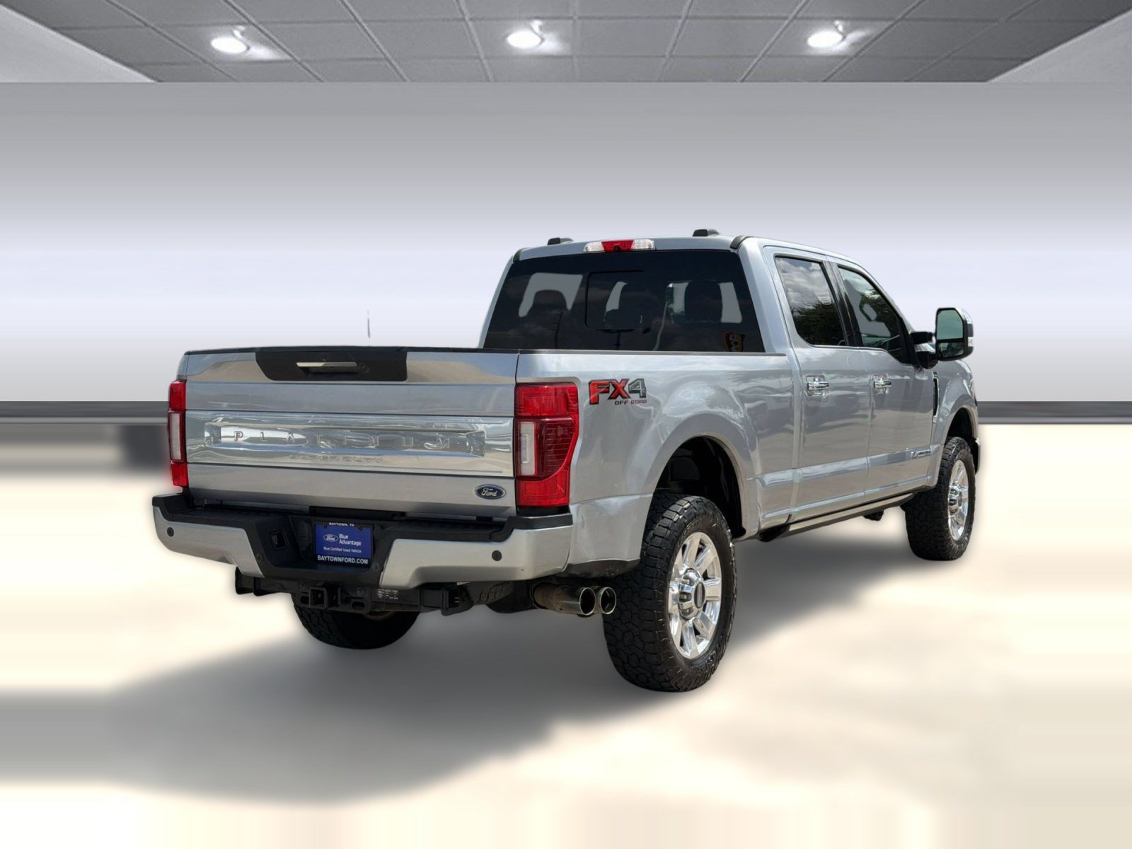 Certified 2021 Ford F250 Platinum w/ FX4 Off-Road Package AWD/4WD image 9