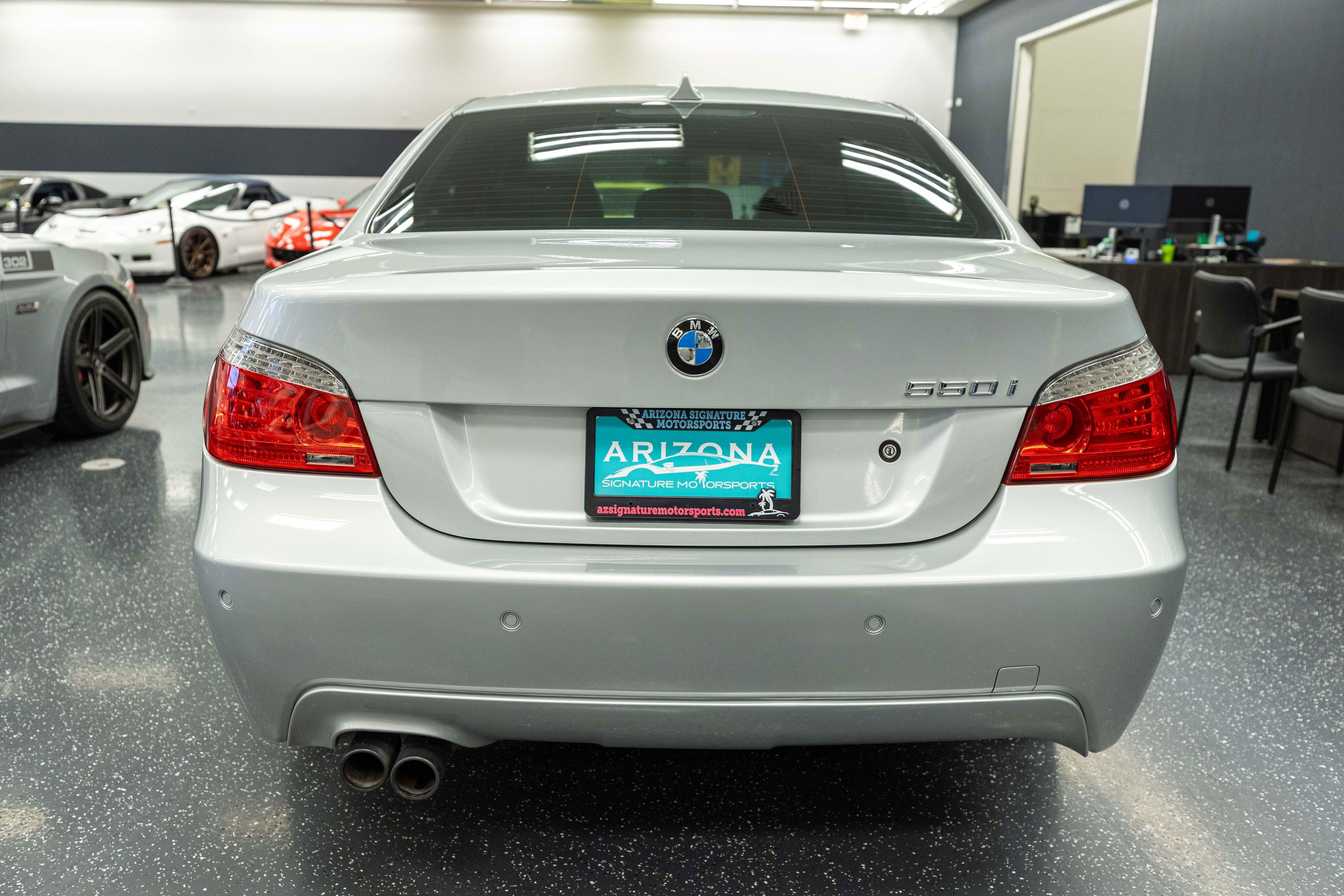 Used 2008 BMW 550i Sedan RWD image 7