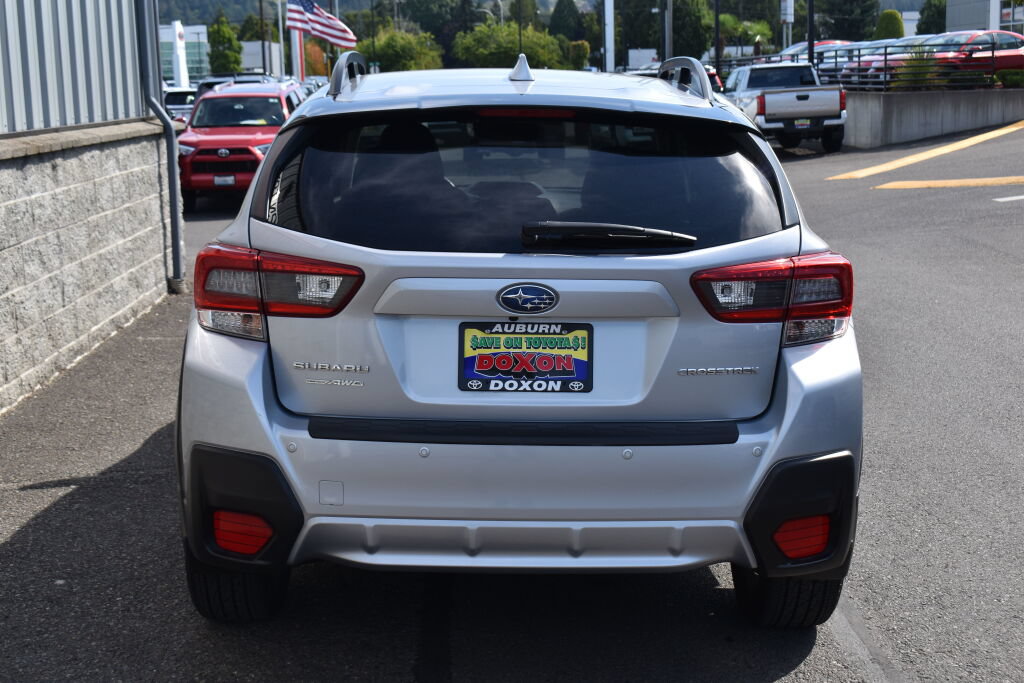 Used 2020 Subaru Crosstrek 2.0i Limited w/ Moonroof Package w/Navigation AWD/4WD image 6