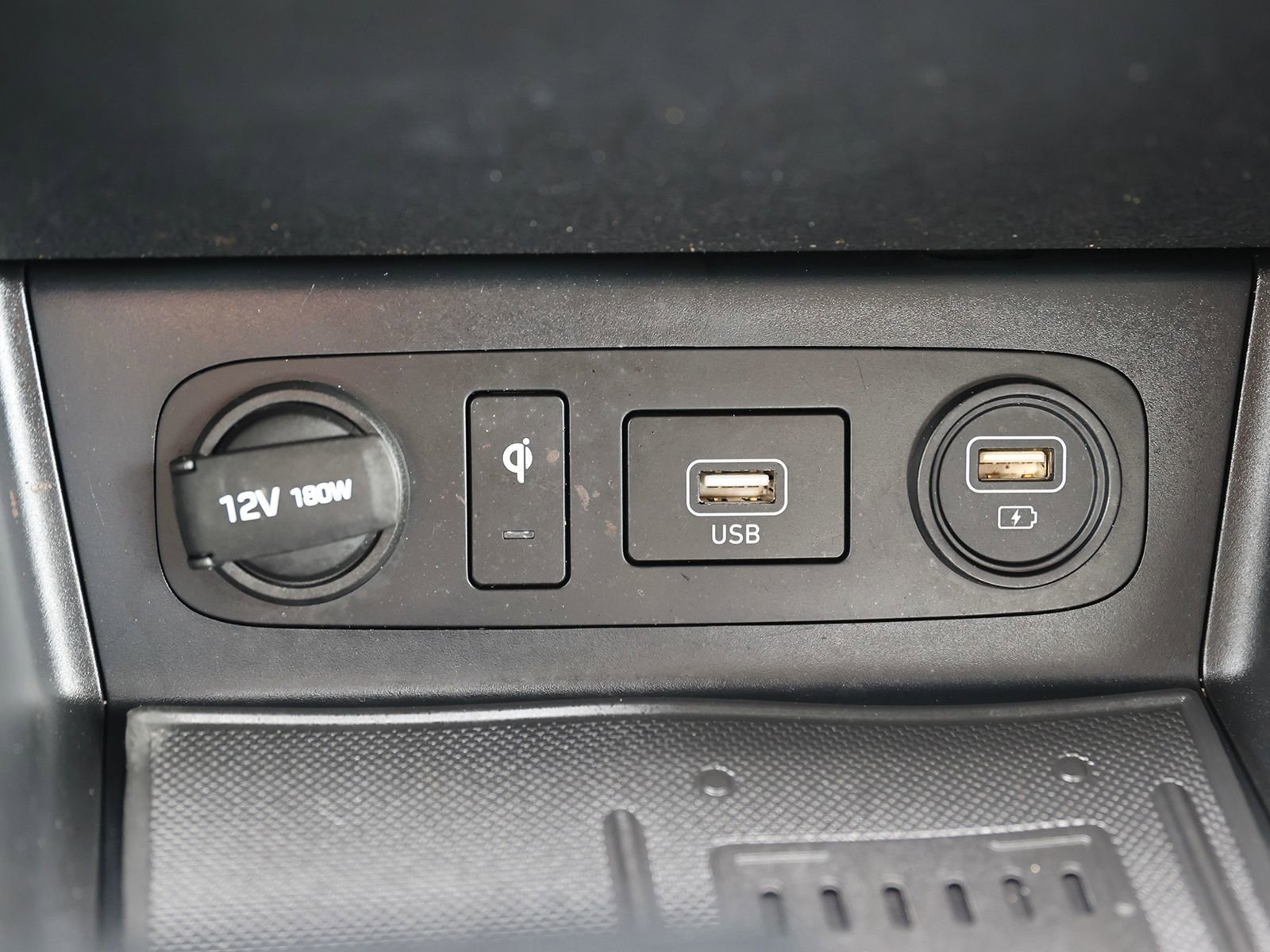 Used 2020 Hyundai Sonata Limited FWD image 25