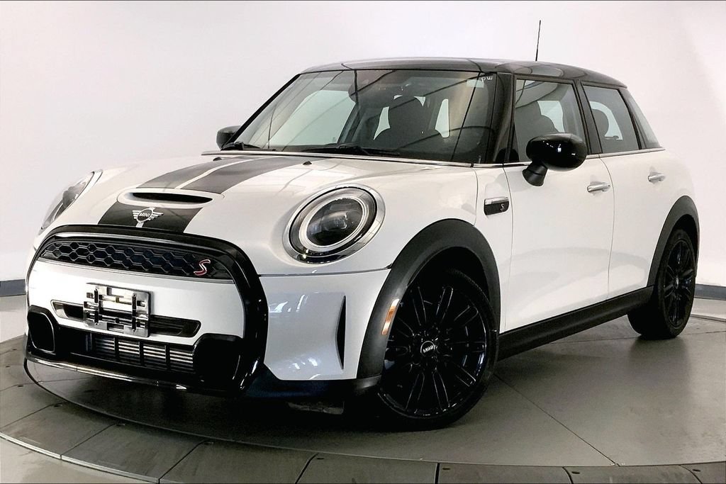 Used 2024 MINI Cooper S FWD image 11