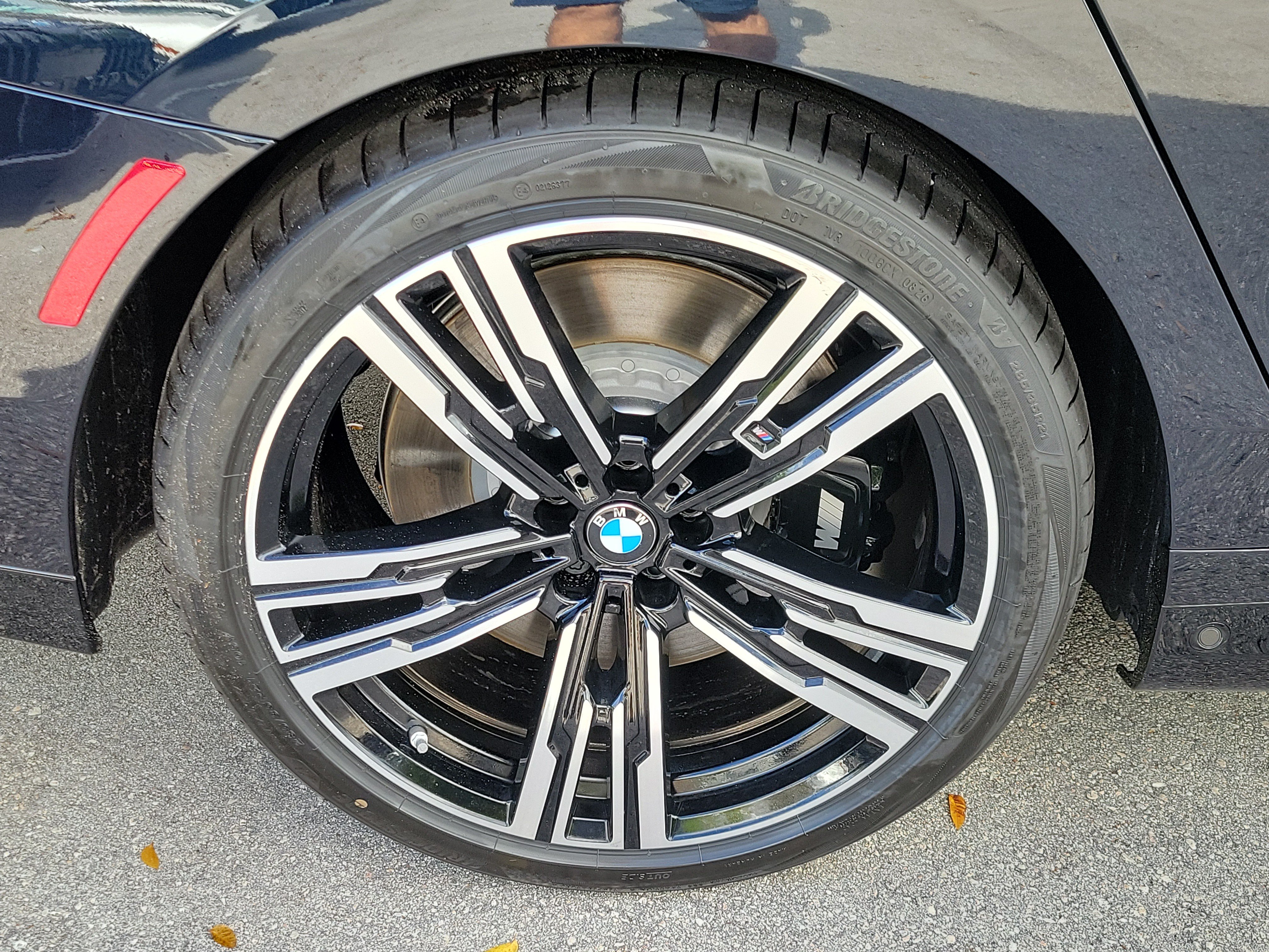 New 2026 BMW 760i xDrive w/ Executive Package AWD/4WD image 6