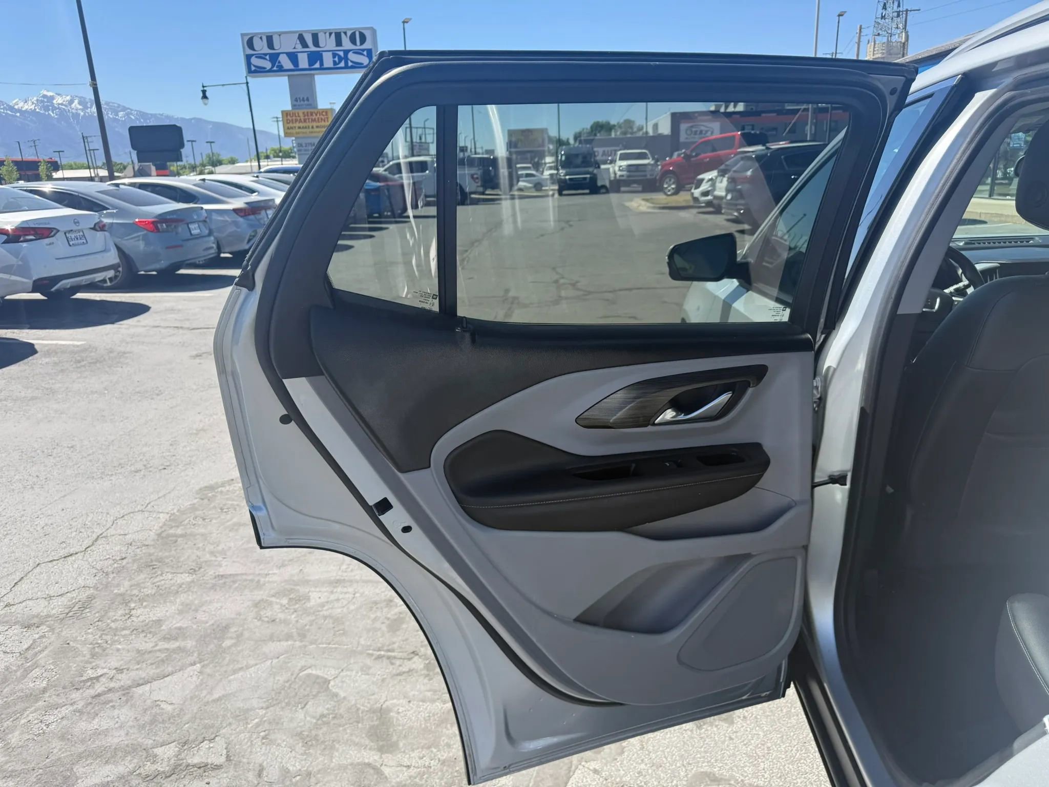 Used 2022 GMC Terrain SLT AWD/4WD image 20
