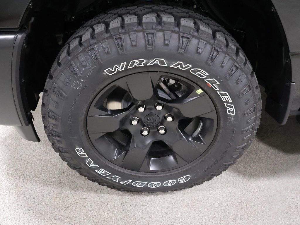 New 2026 RAM 1500 Classic Warlock image 6