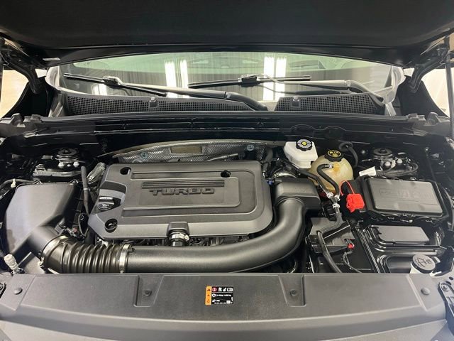 Used 2022 Buick Envision Essence w/ Technology Package I image 29