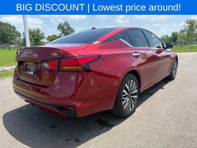 Used 2024 Nissan Altima 2.5 SV FWD image 8