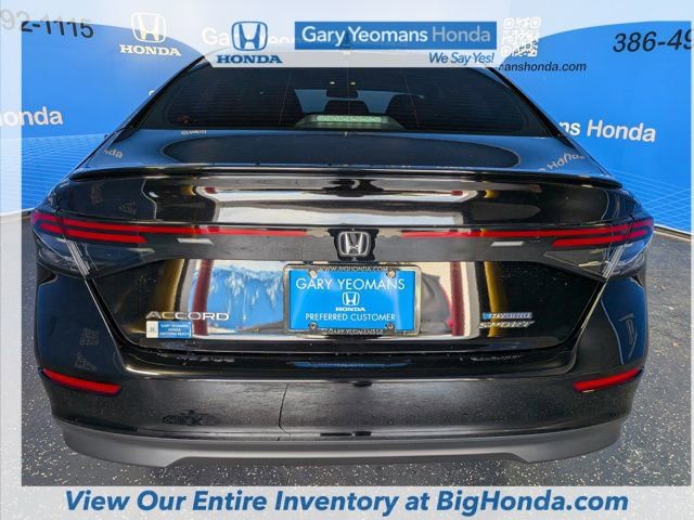Used 2024 Honda Accord Sport image 8