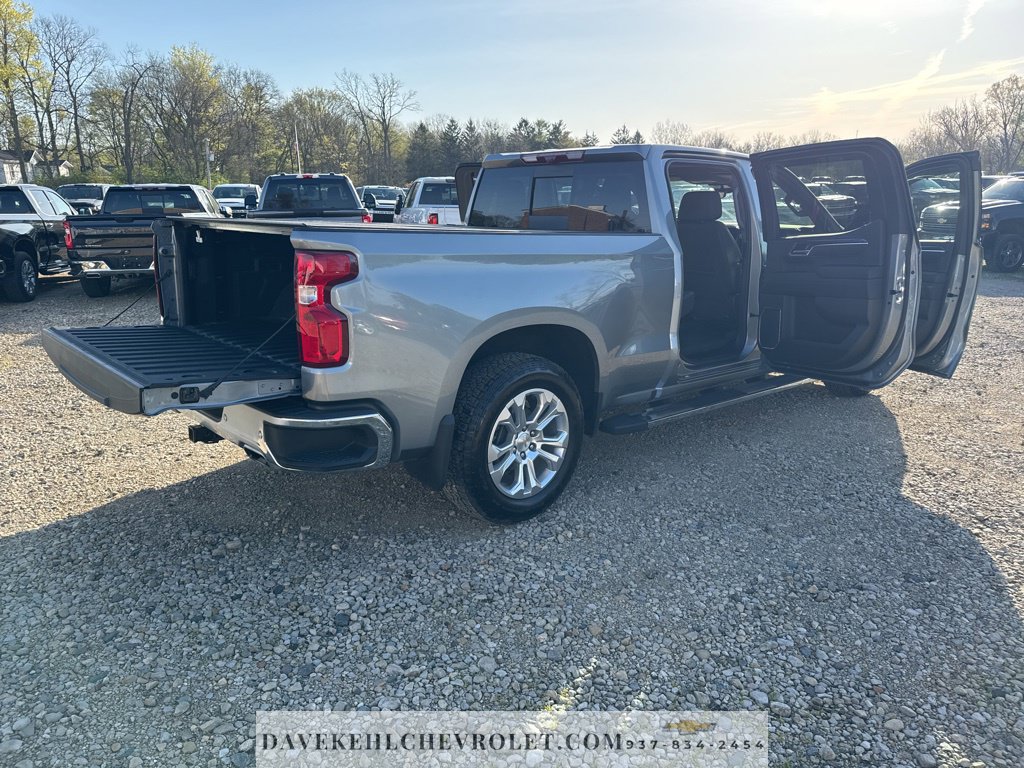 Certified 2025 Chevrolet Silverado 1500 LTZ AWD/4WD image 35