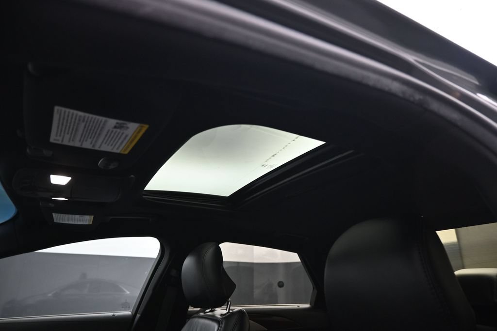 Used 2017 Lincoln MKZ Reserve FWD image 19
