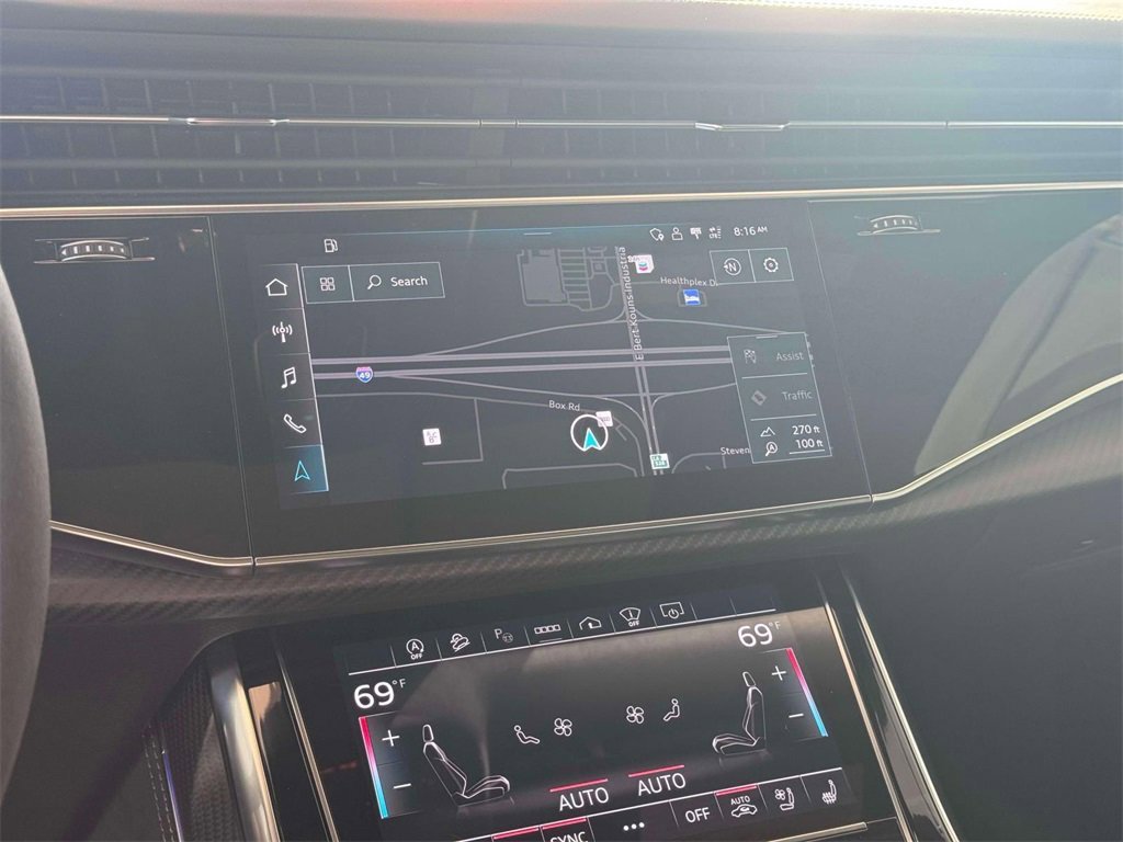 Used 2024 Audi RS Q8 image 16