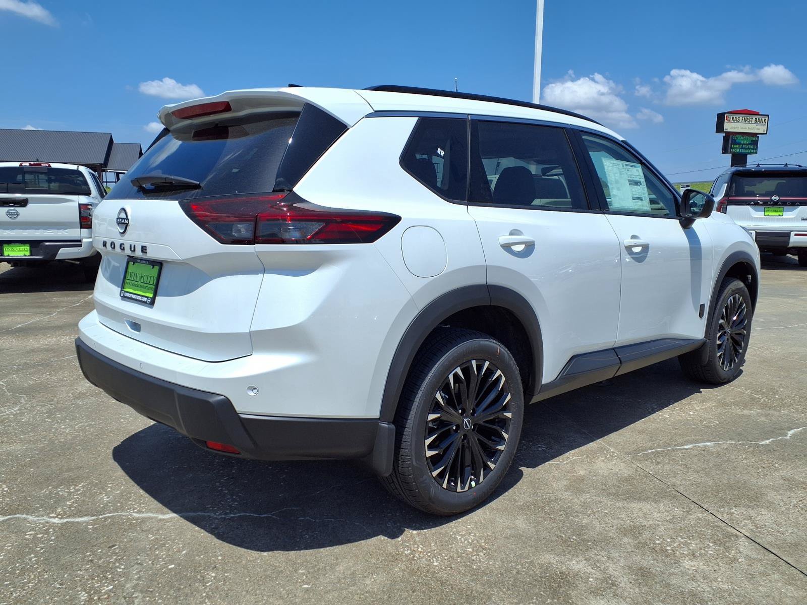 New 2026 Nissan Rogue Dark Armor FWD image 2