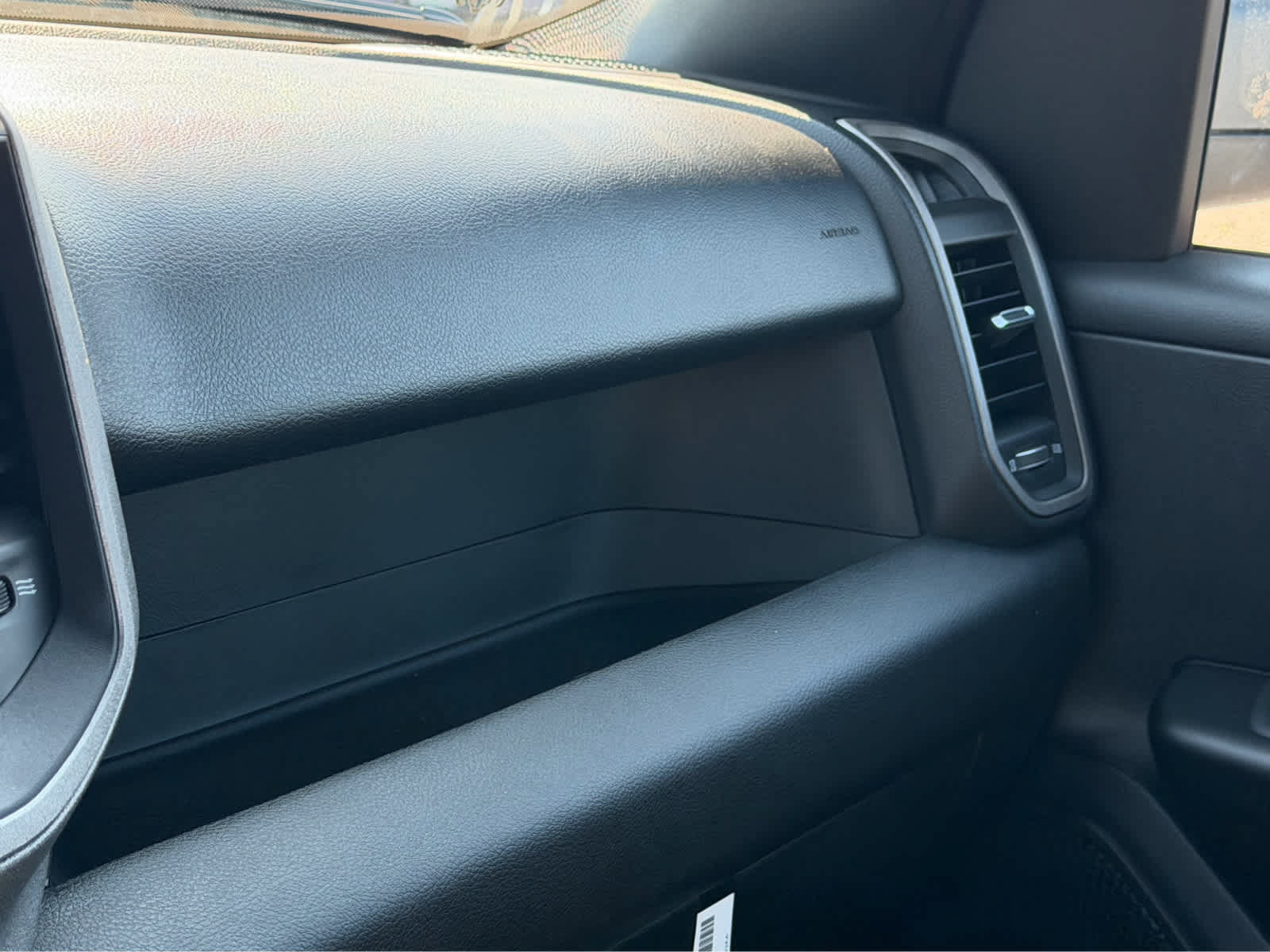 New 2027 RAM 1500 Express AWD/4WD image 16