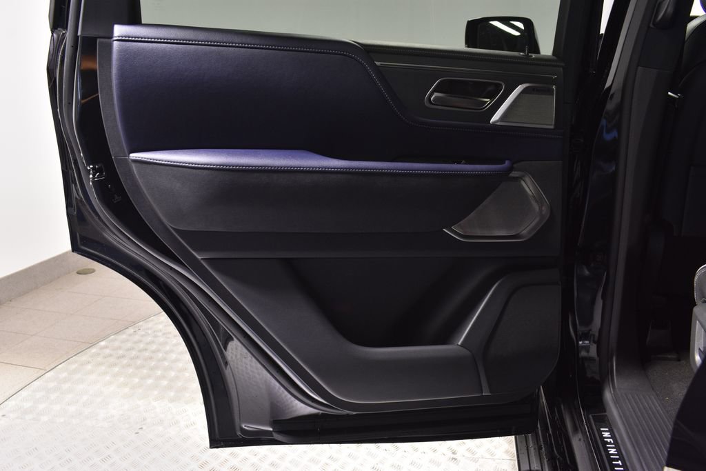 New 2026 INFINITI QX80 4WD image 27