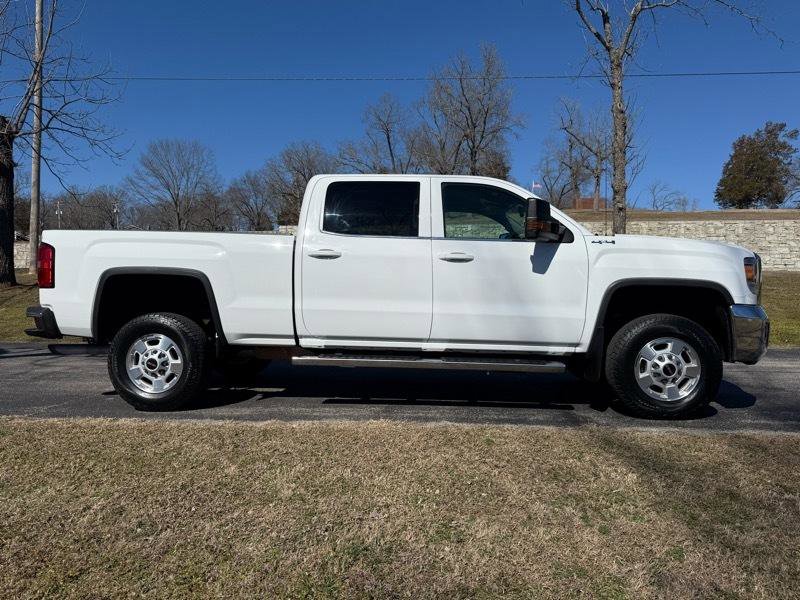 Used 2017 GMC Sierra 2500 SLE w/ HD SLE Preferred Plus Package image 8