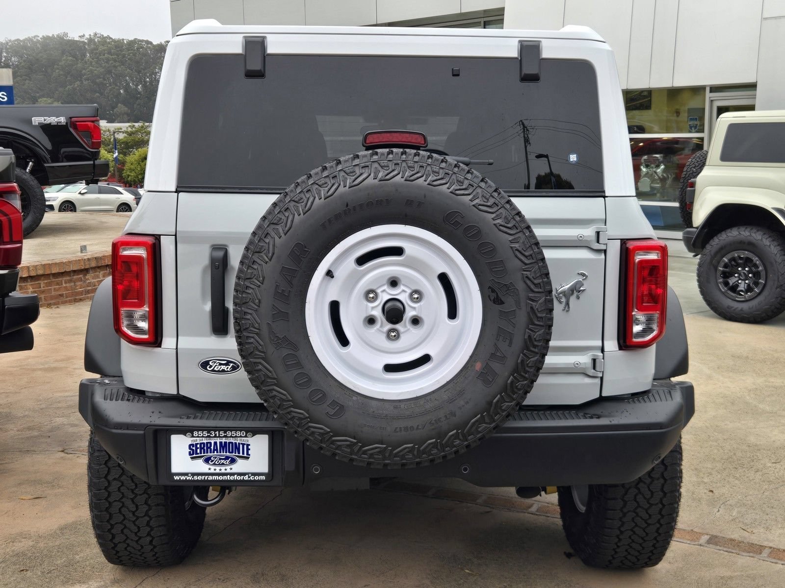 New 2026 Ford Bronco Heritage Edition AWD/4WD image 5
