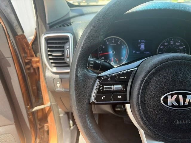 Used 2020 Kia Sportage LX FWD image 16