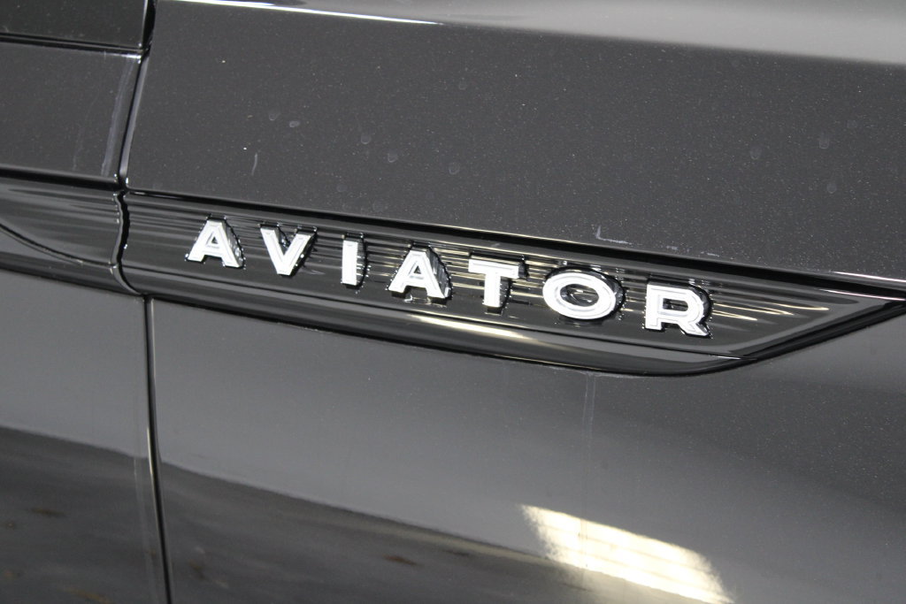 New 2026 Lincoln Aviator 2WD image 11