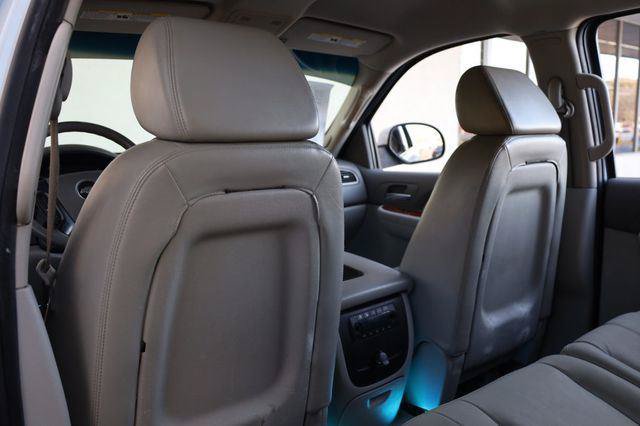 Used 2008 Chevrolet Suburban LT w/ LT Preferred Equipment Group RWD image 17