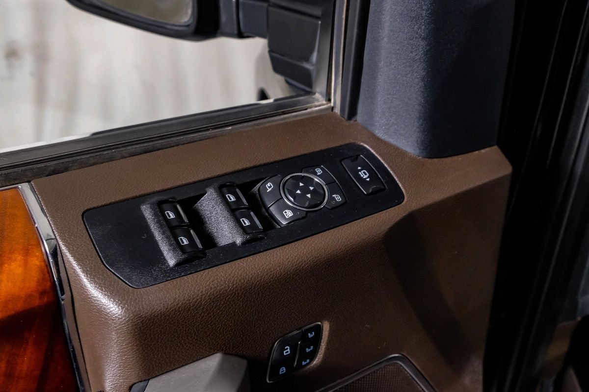 Used 2020 Ford F250 King Ranch w/ King Ranch Ultimate Package AWD/4WD image 34