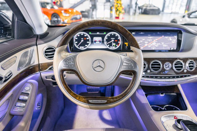 Used 2015 Mercedes-Benz S 550 Sedan image 36