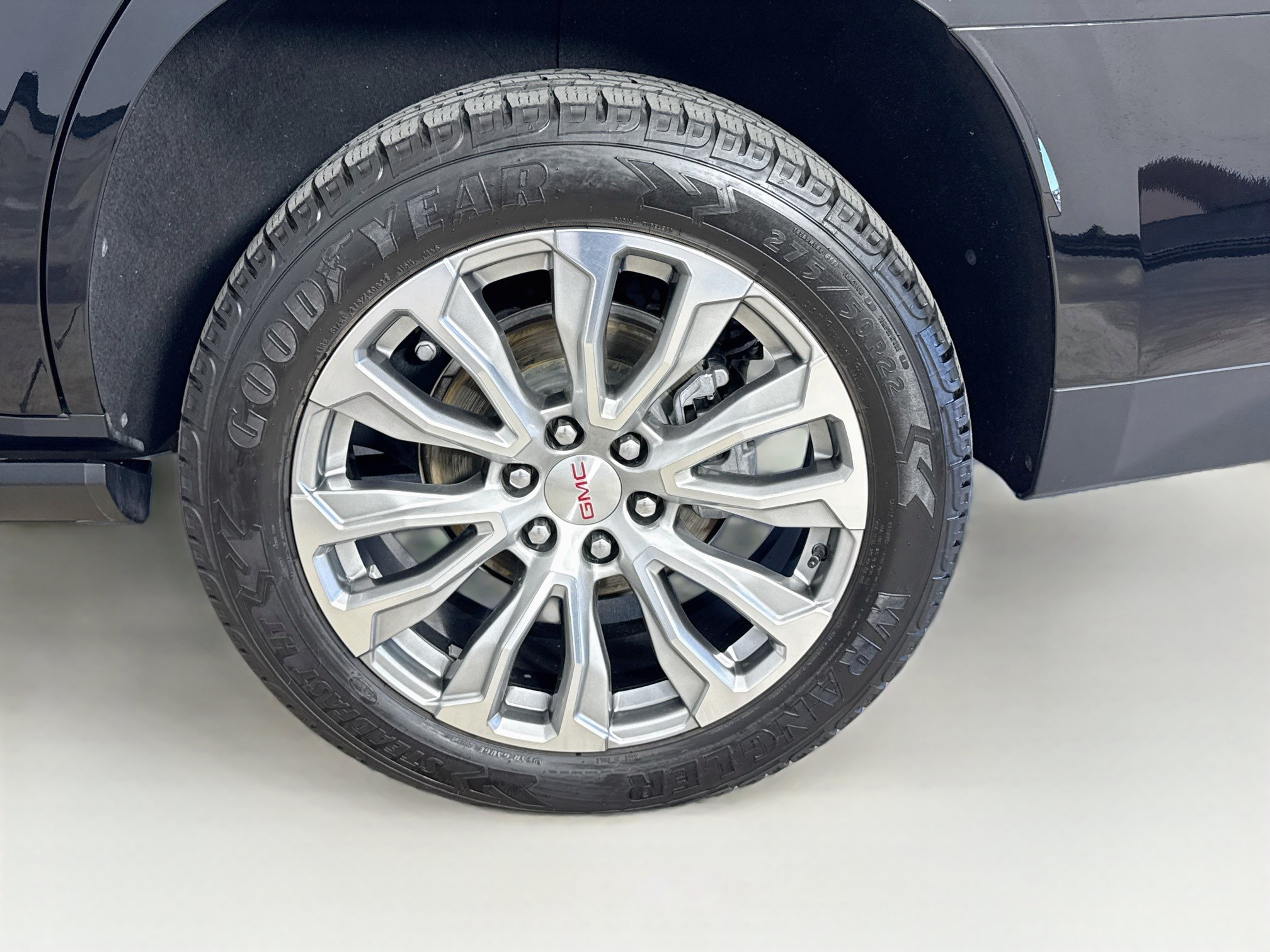 Used 2022 GMC Yukon Denali AWD/4WD image 35