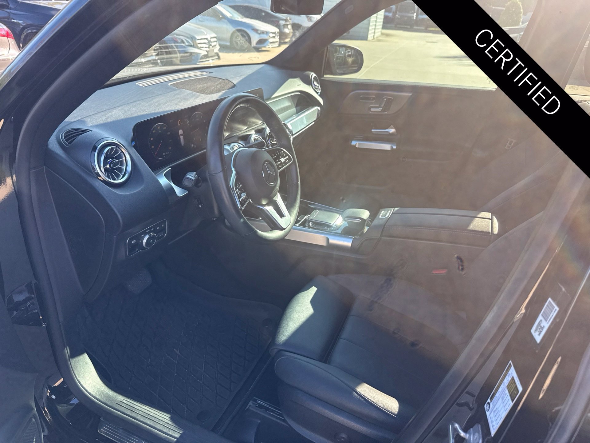 Certified 2023 Mercedes-Benz GLB 250 4MATIC image 9