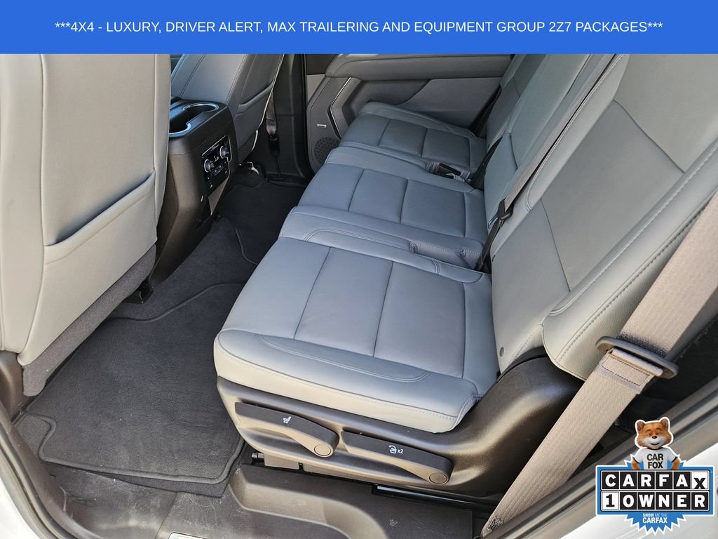 Used 2022 Chevrolet Tahoe Z71 w/ Luxury Package AWD/4WD image 31