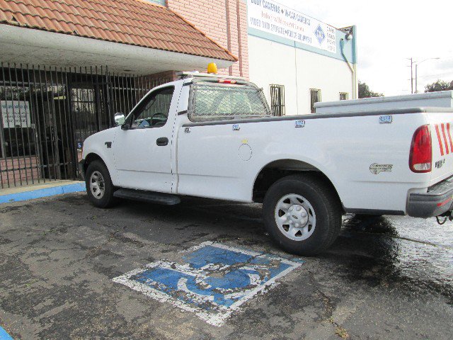 Used 2004 Ford F150 XL image 5