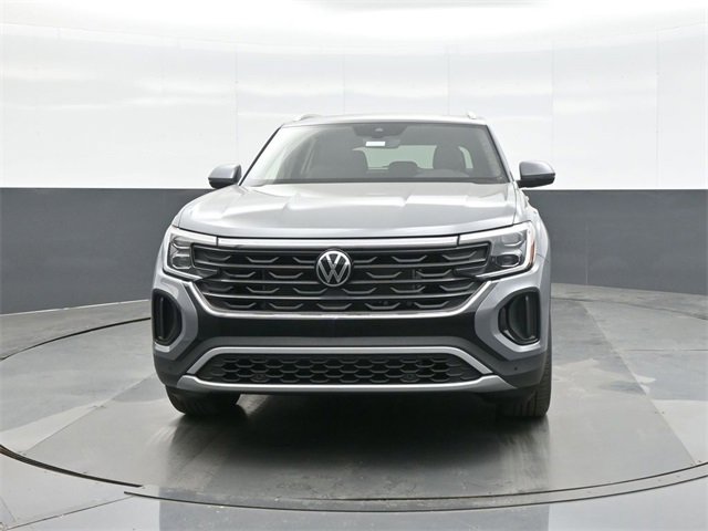 New 2026 Volkswagen Atlas Cross Sport SE image 2