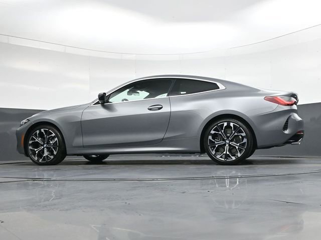 Used 2025 BMW 430i xDrive Coupe w/ Premium Package image 33