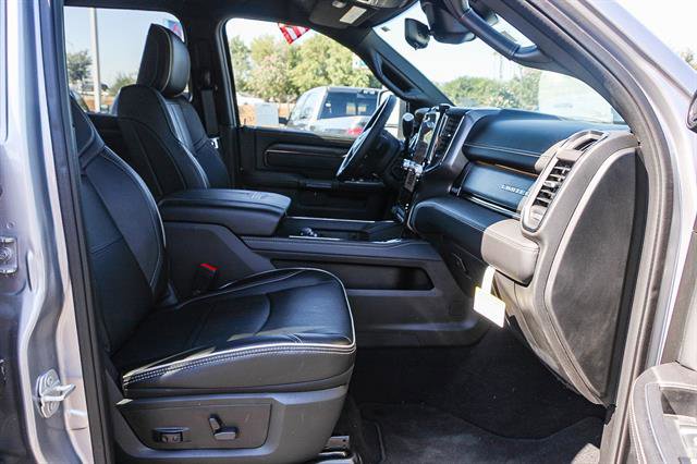 New 2024 RAM 2500 Limited image 18