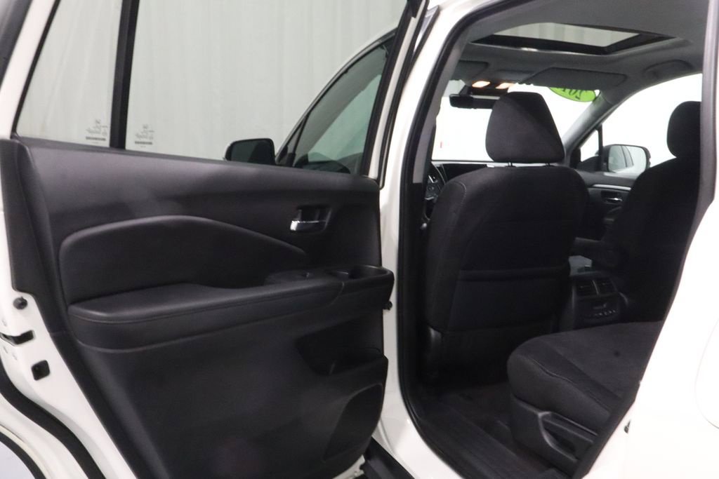 Used 2019 Honda Pilot EX image 10