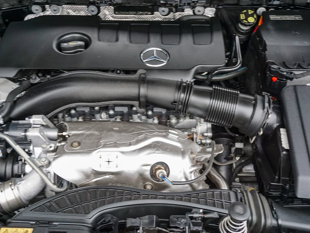 Used 2021 Mercedes-Benz GLA 250 image 26